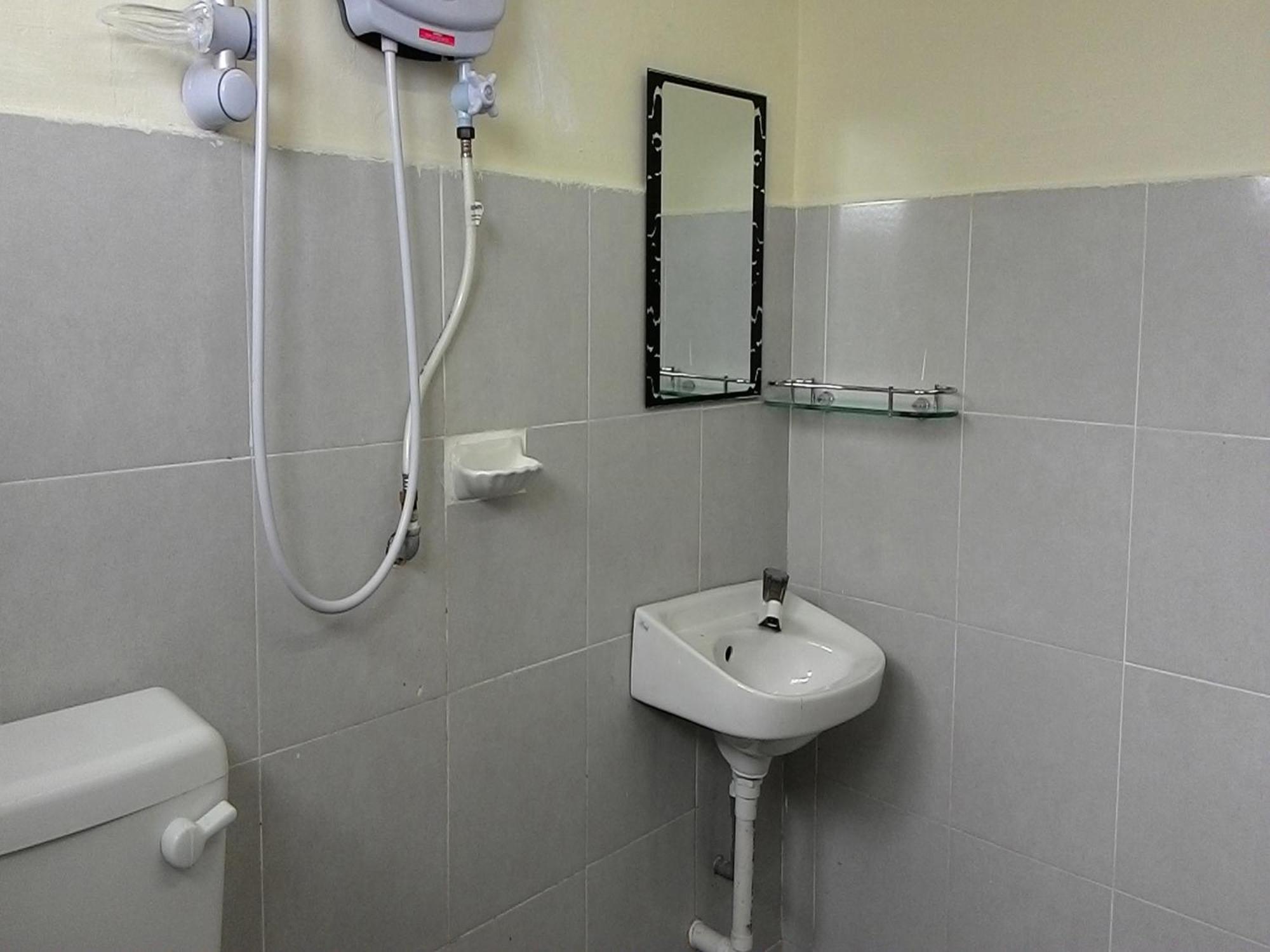 Cityscape Lodge - Penginapan Bajet Yang Mudah, Selesa & Selamat Dengan Wifi Dan Parkir Percuma Serta Layanan Mesra Tambah Servis Memuaskan Lumut Extérieur photo