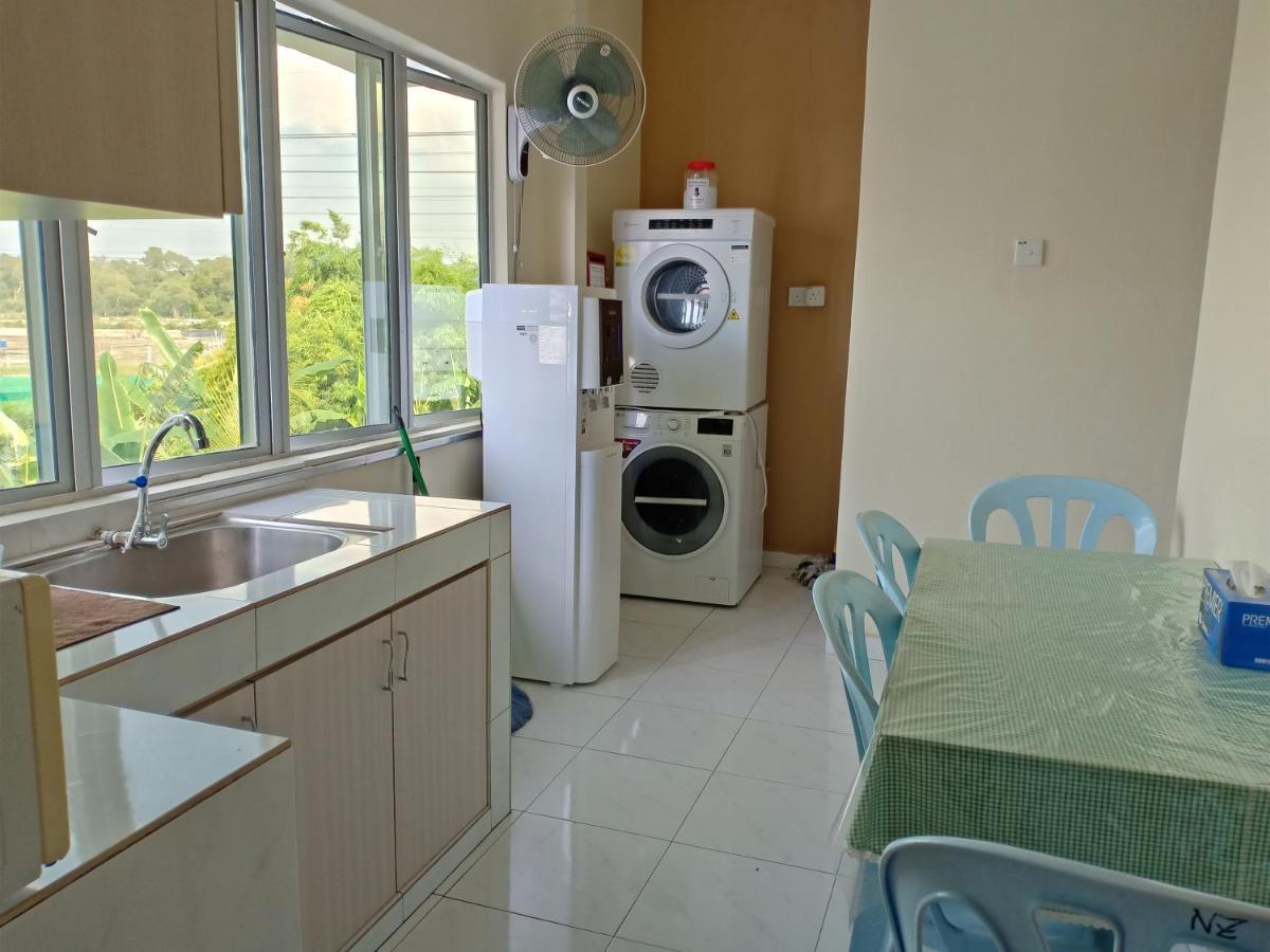 Cityscape Lodge - Penginapan Bajet Yang Mudah, Selesa & Selamat Dengan Wifi Dan Parkir Percuma Serta Layanan Mesra Tambah Servis Memuaskan Lumut Extérieur photo